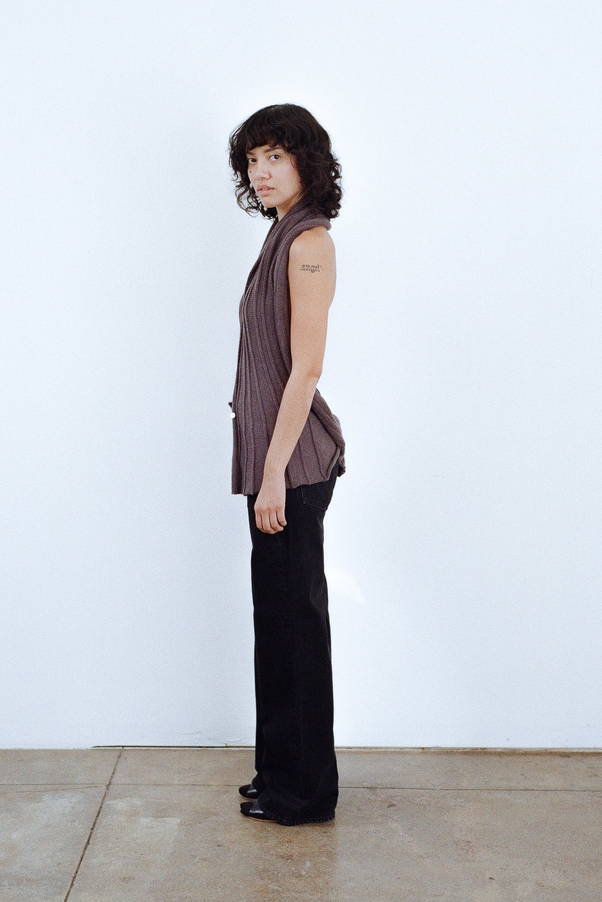 001 notch trouser in Pepper
